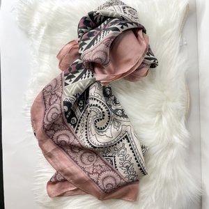 Ivy London Pink Geometrical Print Scarf